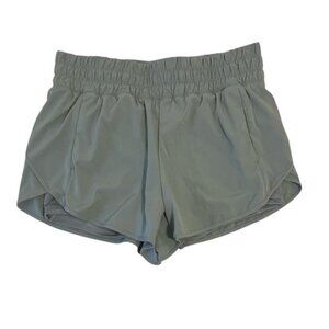 Avia Women’s Running Shorts Olive Green Size L Fits Medium Inner Liner w/Pockets